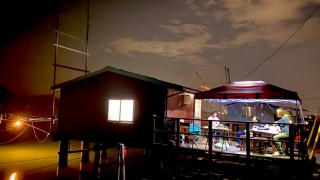 四つ手網小屋